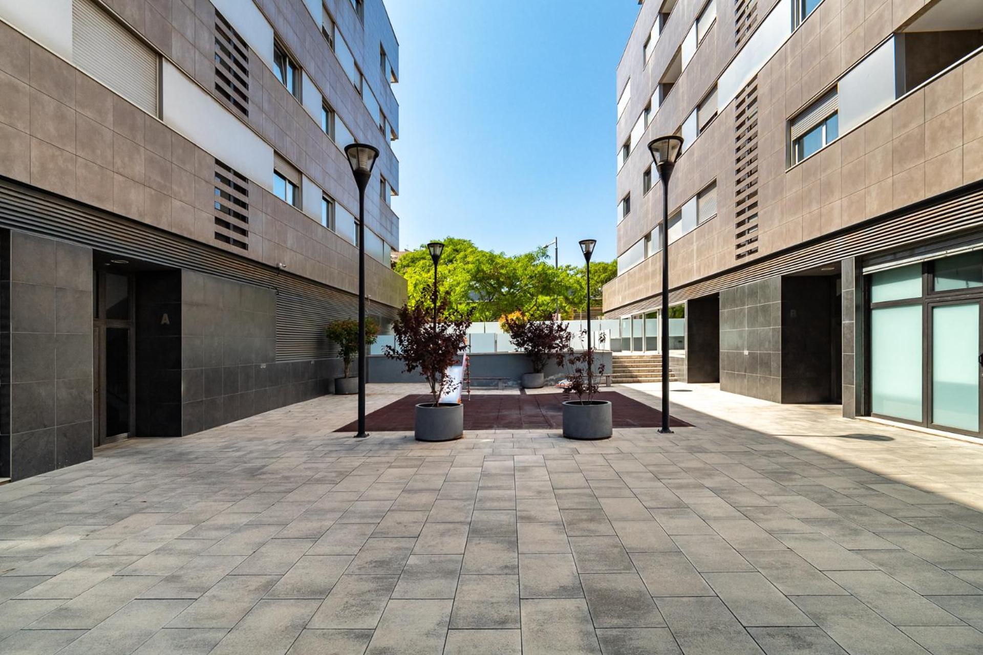 Merce Apartment Forum Barcelona サン・アドリア・デ・ベソス エクステリア 写真